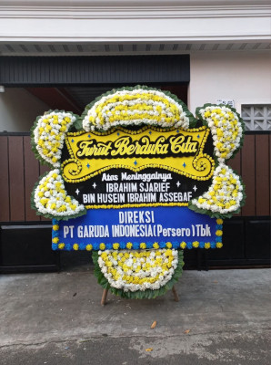 Papan Bunga Duka di Pantai Labu