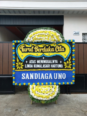 Papan Bunga Duka di Pantai Labu